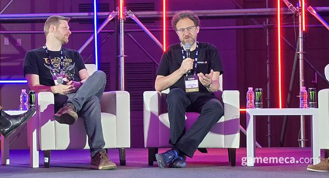 질문에 답하는 마틴 클린마 (사진: 게임메카 촬영)