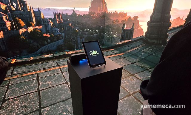 판타지 배경으로 쏟아지는 불비나 평화로운 도시의 풍경 등, 게임의 세계관을 대략적으로 파악할 수 있는 구성이다 (사진: 게임메카 촬영)