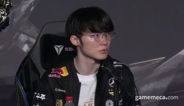 질문에 답변 중인 '페이커' 이상혁 (사진: 게임메카 촬영)