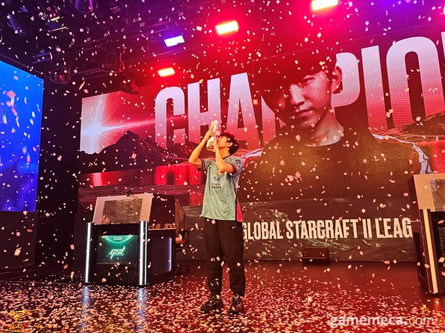 2025 GSL 시즌 1에서 우승을 차지한 '히어로' 김준호 (사진제공: SOOP)