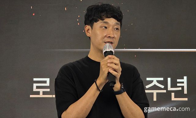 한재영 대표는 로드나인 해외 진출 등을 위해 전략적 접근으로 출시에 박차를 가하겠다 전했다 (사진: 게임메카 촬영)
