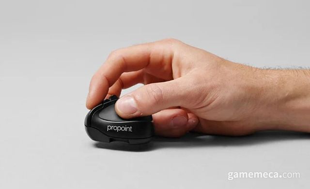 쉘 크기를 최소화하면서 기능만 알차게 담은 포인트프로 제품도 특징적이다 (사진출처: 