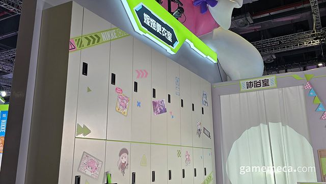 바로 옆에는 니케들의 캐비닛을 나열해둔 구역이 있었는데 (사진: 게임메카 촬영)