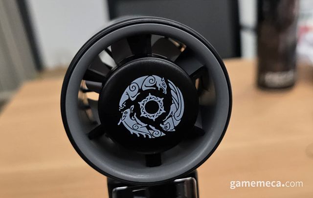 붉은사막은 가방, 휴대용 선풍기와 함께 이벤트에 참가하면 티셔츠를 제공했는데 (사진: 게임메카 촬영)