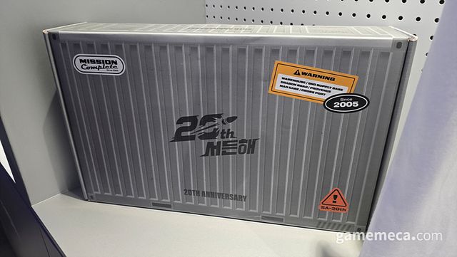 오직 현장에서만 만날 수 있는 ‘서든어택’ 한정 굿즈들도 보인다 (사진: 게임메카 촬영)