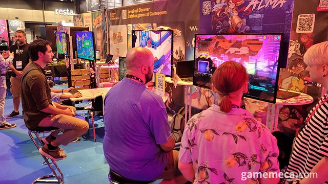 수많은 인디게임 시연이 이루어지는 이곳에는 (사진: 게임메카 촬영)