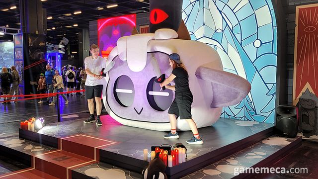 인디게임 존 중앙을 장식한 컬트 오브 램 (사진: 게임메카 촬영)