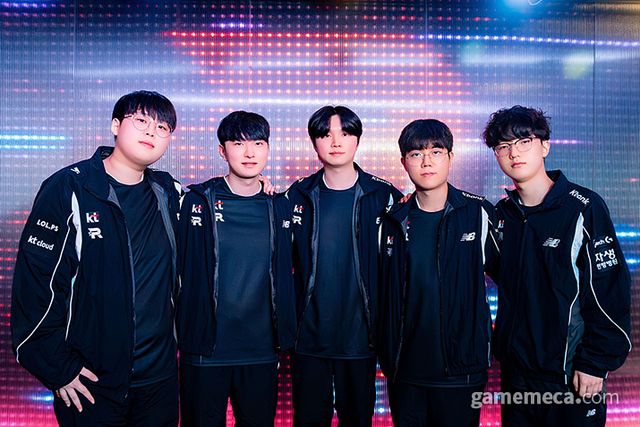 승자조에 맞붙는 한화생명e스포츠(상)와 KT 롤스터(하) (사진제공: 라이엇게임즈)