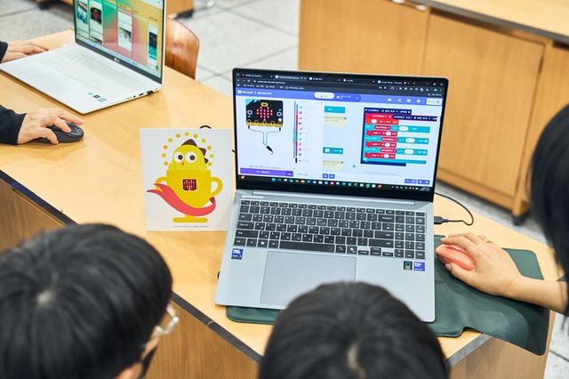 2026 넷마블창문프로젝트 포스터(사진제공: 넷마블문화재단)