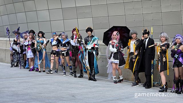 보기만 해도 위풍당당함이 느껴지네요 (사진: 게임메카 촬영)