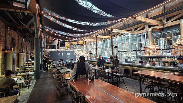 데블스도어 안으로 입성 (사진: 게임메카 촬영)