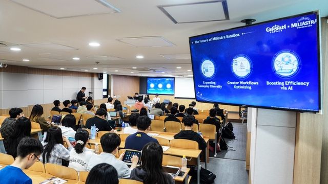 호요버스가 한양대학교에서 진행한 원신 별바다 세계 특강 장면(사진제공: 호요버스)