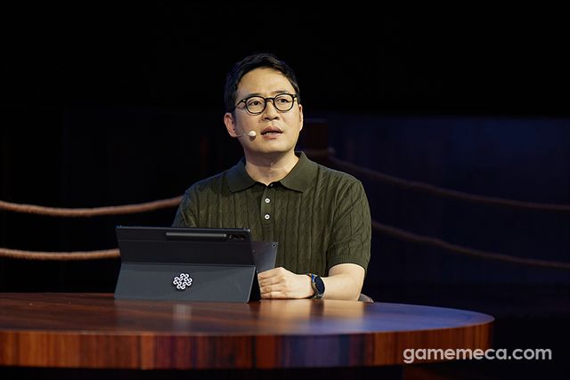 '롤롤' 이진훈 디렉터는 시즌2 업데이트를 통해 시즌 단위 성장 목표와 중장기적 성장을 동시에 선보인다 (사진제공: 넥슨)