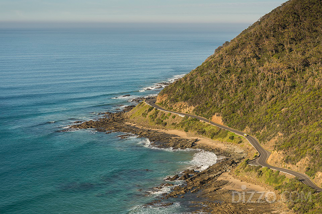 론 외곽의 그레이트 오션 로드(사진출처=빅토리아주 관광청)