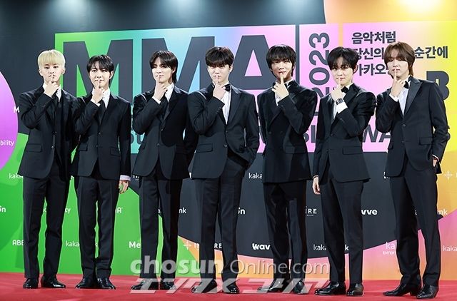 [종합] '2023년=뉴진스의 해'…'MMA 2023' 대상 2개 포함 5관왕 영예
