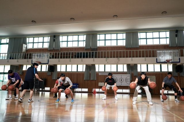 [종합] 장항준 감독표 청춘 실화…농구 열풍 이어갈 '리바운드'