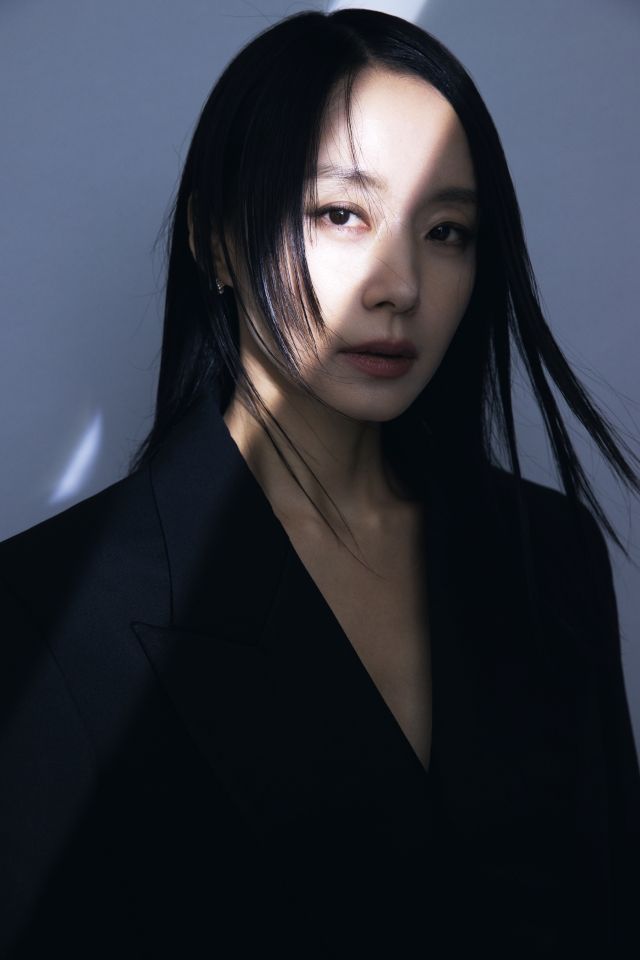 영화 '길복순'에서 타이틀롤을 맡아 열연한 배우 전도연 / 사진 : 넷플릭스 제공