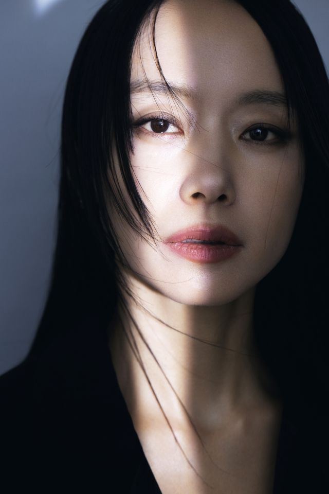 영화 '길복순'에서 타이틀롤을 맡아 열연한 배우 전도연 / 사진 : 넷플릭스 제공