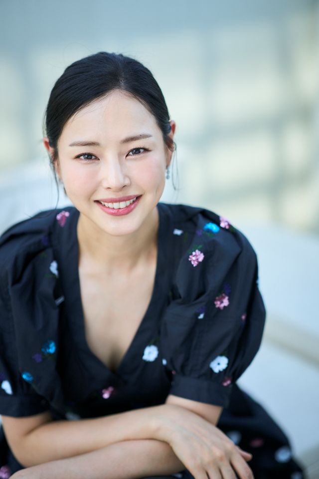 영화 '킬링로맨스'에서 여래 역을 맡은 배우 이하늬 / 사진 : 롯데엔터테인먼트 제공