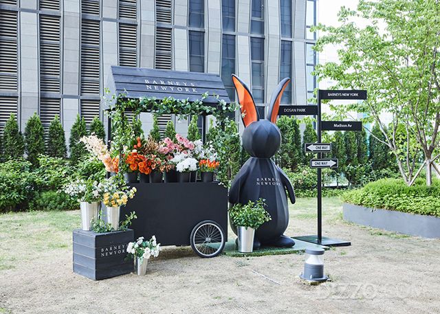 호텔과 뷰티 브랜드의 이색적인 만남, '뷰캉스' 즐기러 가볼까