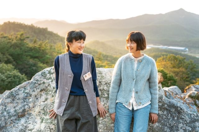 '박하경 여행기' 스틸컷 / 사진 : 웨이브, 더램프 제공