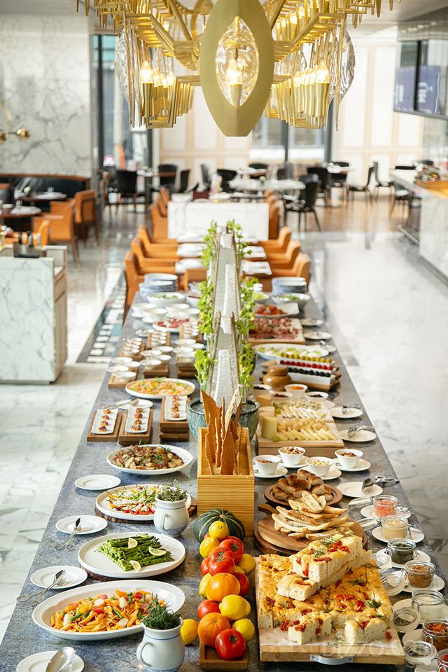 모임 장소로 제격인 호텔 레스토랑 8곳