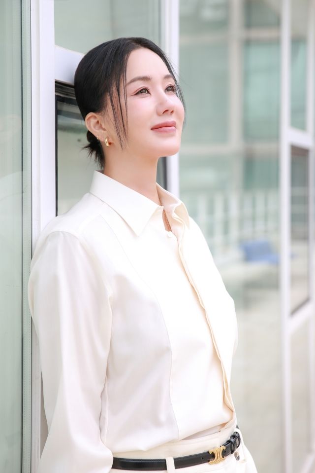 사진: 사람엔터테인먼트 제공