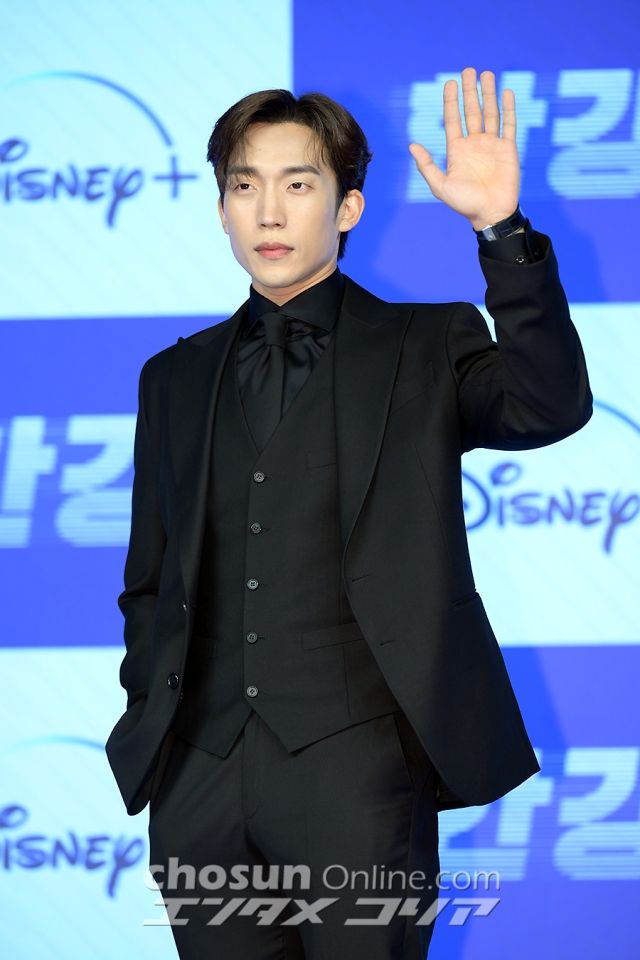 [종합] '코믹 케미' 권상우X김희원→'악역 변신' 이상이…'한강', '무빙' 이어 디즈니+ 흥행 2연타 예감