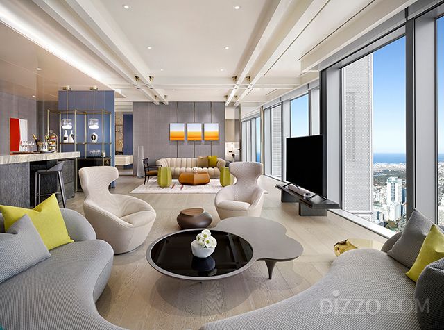 디플로매틱 스위트