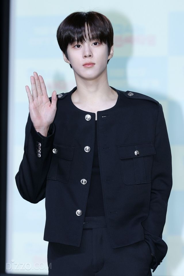 [종합] 긴장·버벅·진심…김우석X강나언, 열애설 후 첫 공식석상 '0교시 인싸타임'