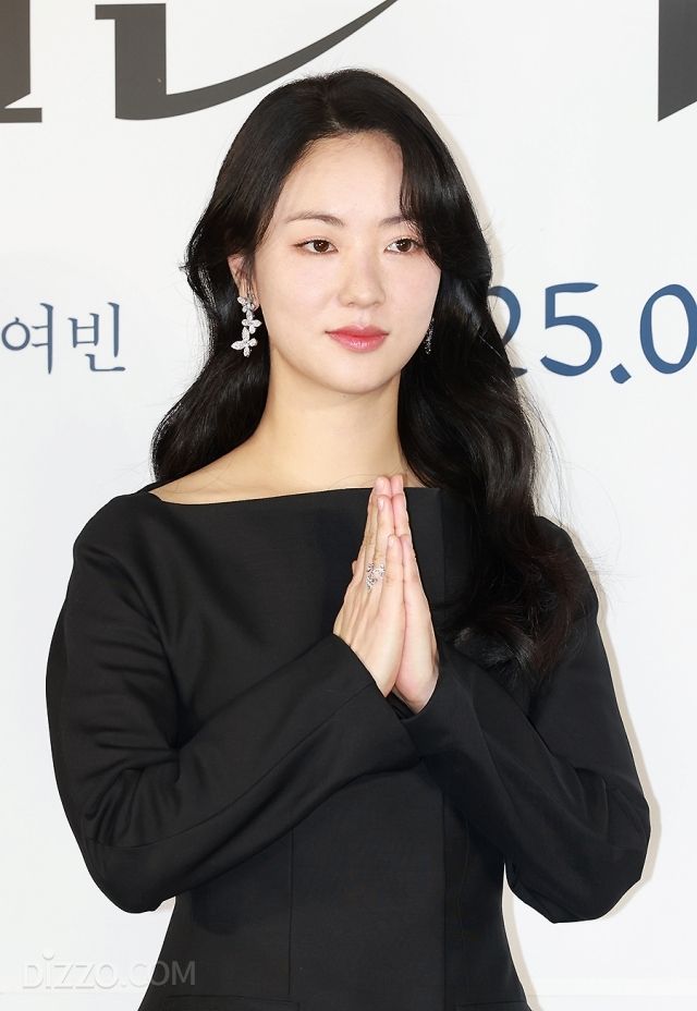 거친 송혜교가 소년을 구한다…전여빈X이진욱X문우진 '검은 수녀들' [종합]