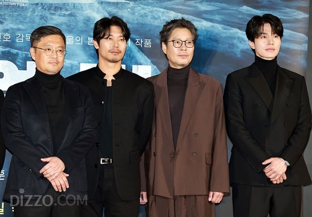 "우리의 일상을 선사해 주신 그분들께"…현빈 표 안중근의 뜨거운 울림 '하얼빈' [종합]