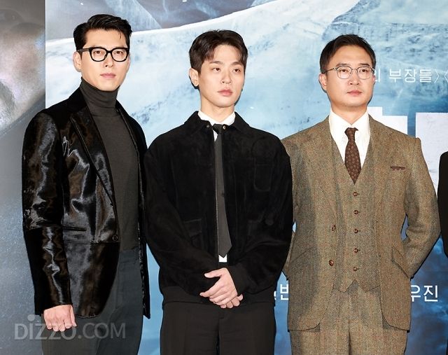 "우리의 일상을 선사해 주신 그분들께"…현빈 표 안중근의 뜨거운 울림 '하얼빈' [종합]