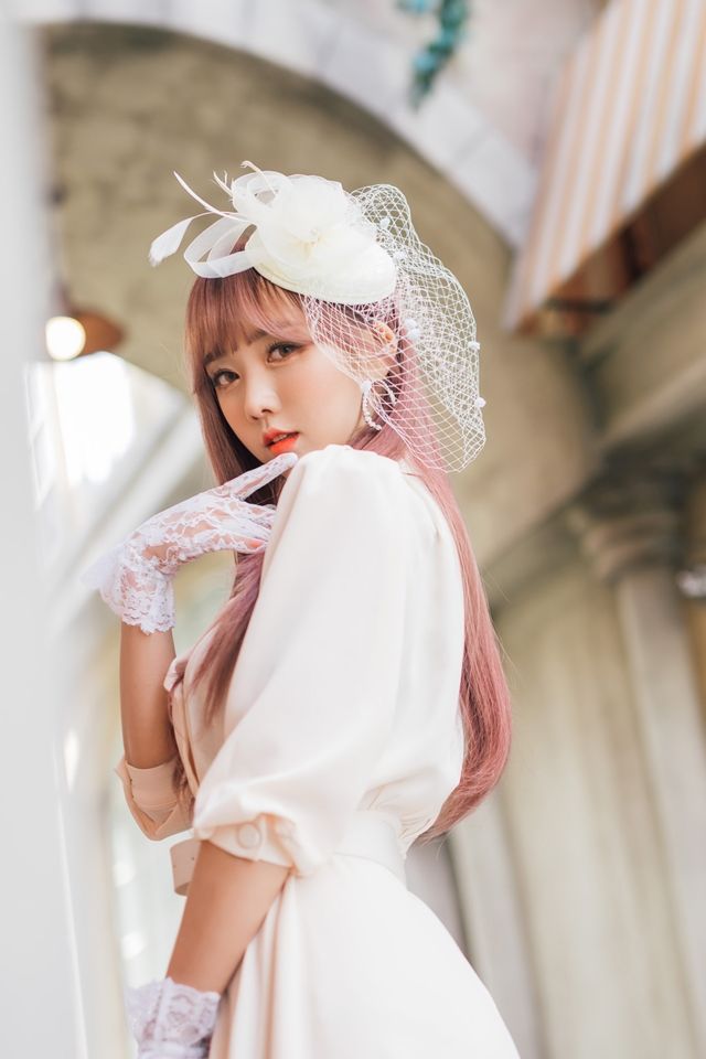 헤이걸스 출신 잔디, 늦봄 감성 담은 새 싱글 '봄날'로 솔로 컴백