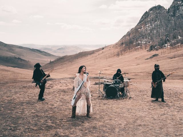 [인터뷰] "새로운 나를 발견할 수 있었다"…솔라, 다채로운 'COLOURS'