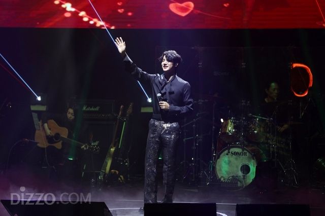 [공연뷰] 데뷔 12년만에 이룬 '팀 노지훈', 팬 덕분에 꿈이룬 축구소년…재하·남우현 지원사격