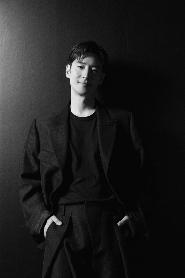 [인터뷰] 이제훈 "작품으로 목소리를 낼 수 있는 배우였으면 좋겠다"