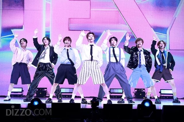 [종합] "부담감을 책임감으로"…'데뷔' 넥스지, '스키즈·니쥬 동생 그룹' 수식어에 담은 각오