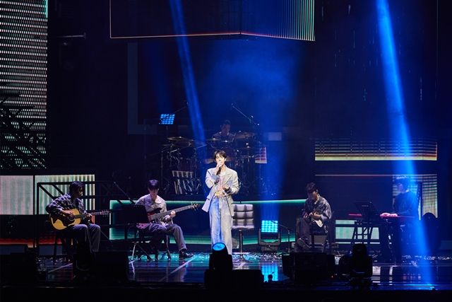 [공연뷰] 도영의 모든 노래가 모여 청춘들의 위로가 돼