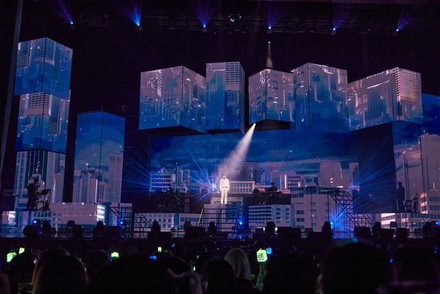 [공연뷰] 도영의 모든 노래가 모여 청춘들의 위로가 돼