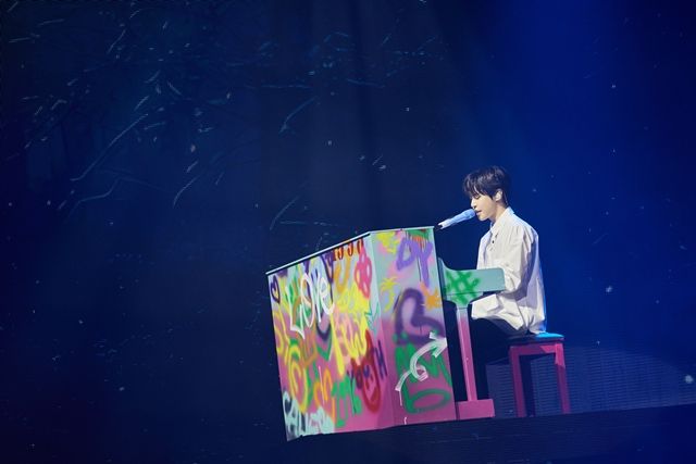 [공연뷰] 도영의 모든 노래가 모여 청춘들의 위로가 돼