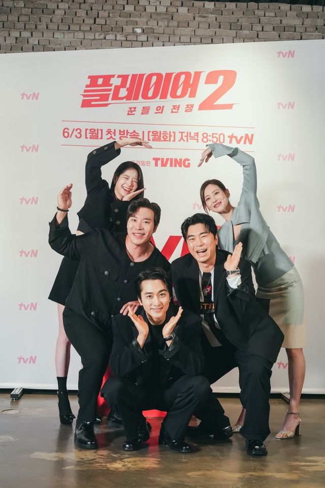 [종합] "시즌 10까지 가자"…드라마계 '범도' 예고한 송승헌X오연서 '플레이어2'