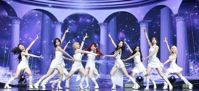 [종합] "케플러는 9명이니까"…눈물로 시작한 마지막 9人 완전체 활동, '켑원고잉 온'