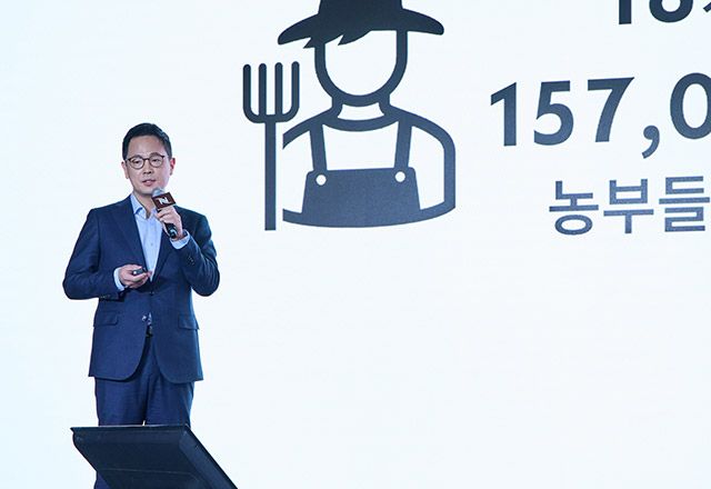 네스프레소 코리아 박성용 대표가 ‘한국 시장의 중요성과 네스프레소의 브랜드 가치’에 대해 스피치를 하고 있다./사진=네스프레소