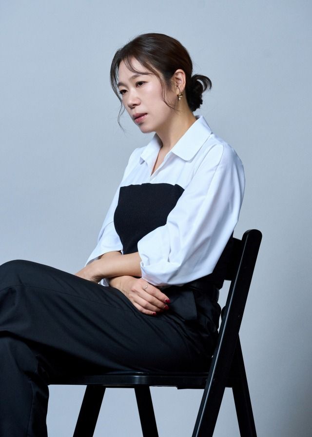 영화 '어쩔수가없다'에서 아라 역을 맡은 배우 염혜란 / 사진 : CJ ENM 제공