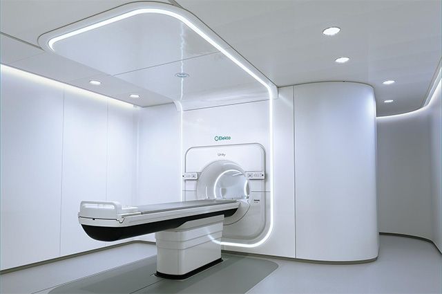 국내 의료기관에 도입된 엘렉타 ‘유니티(Unity)’ 시스템. 1.5테슬라(T) 자기공명영상(MRI)과 선형가속기를 결합해 실시간 종양 추적과 정밀 방사선치료를 구현한다. /사진 제공=엘렉타코리아