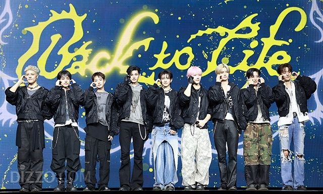 [종합] 앤팀 "韓 데뷔, 글로벌 아티스트 목표 위한 첫걸음…팬들의 자랑됐으면 좋겠다"