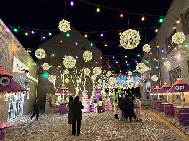 시몬스 테라스 중정(사진촬영=서미영 기자)