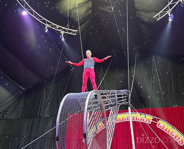 PIC 괌의 시그니처 공연 '슈퍼 아메리칸 서커스'(사진촬영=서미영 기자)