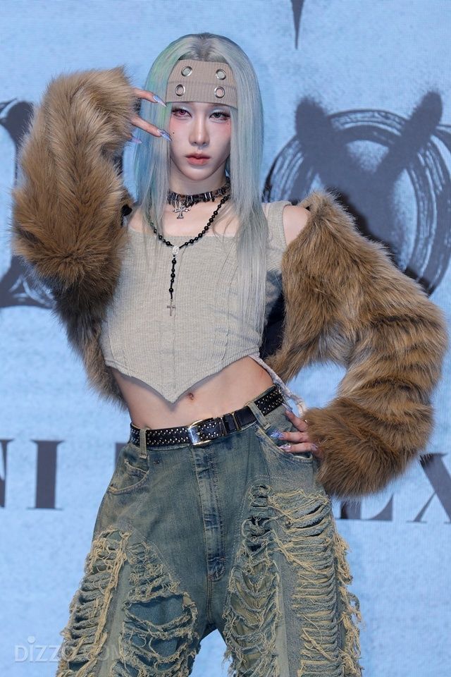 '컴백' XLOV, K-팝 최초 젠더리스 그룹만의 '대체불가 아우라' [포토]